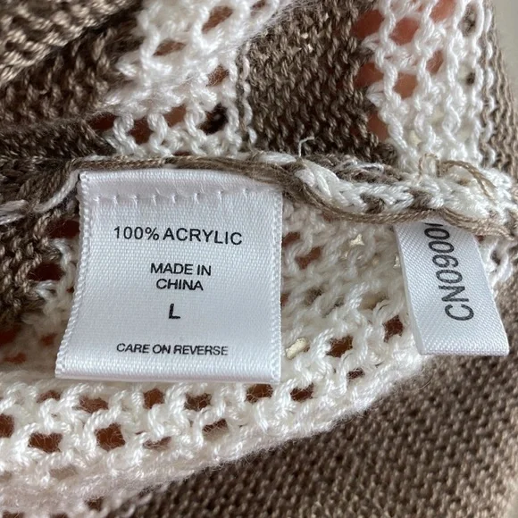 New York and Company Woman’s Large Open Weave Sweater Brown and White Crewneck - Picture 5 of 6